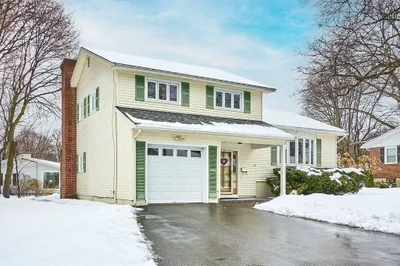 49 Trull Ln W Ln 1