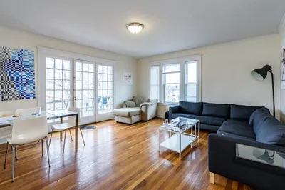 229-231 Chestnut Hill Ave #2