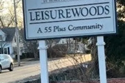 68 Leisurewoods Dr 1