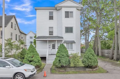 11 Nixon Ave