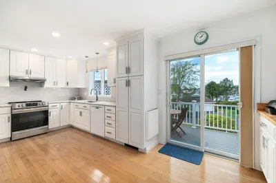 17 Raven Ln #2-B 1