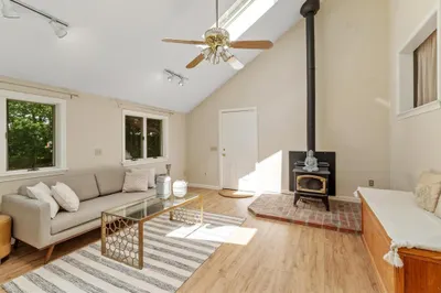 45 Grandview Rd 1
