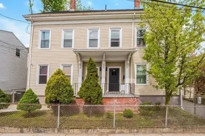 62 Temple St #2 1
