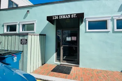 126 Inman St #4 1