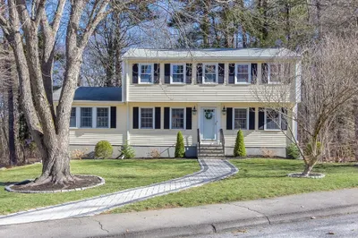 22 Evergreen Way