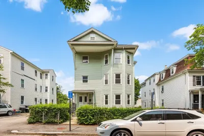 25 Wyman St