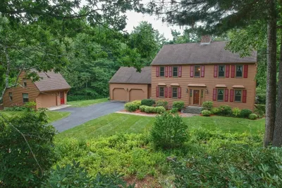 22 Oak Cir