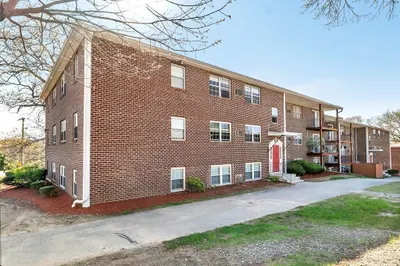261 Boston Post Rd E Rd #11 1