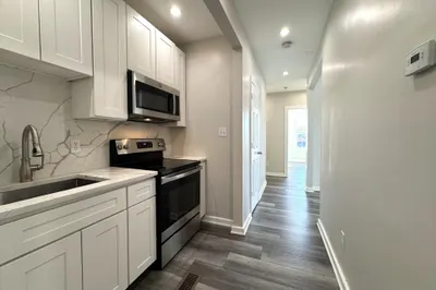 75 Williams Street #2R 1