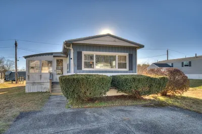 65 Debby Lane 1