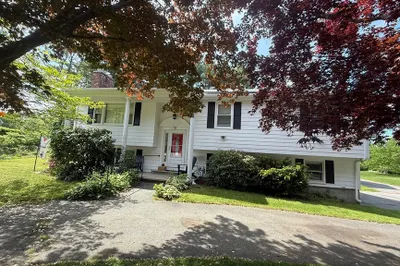 297 Elm St 1