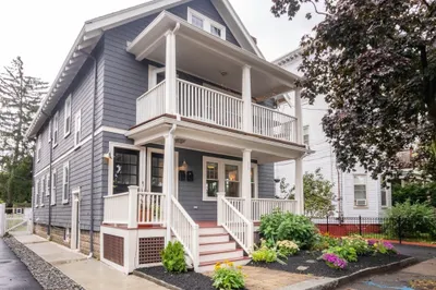 20 Norris St #1