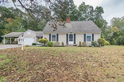 83 Fairview Street 1