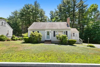 63 Baldwin Rd 1