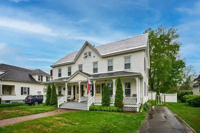 52-54 Holyoke St