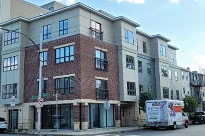 687 E 2nd St #4