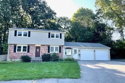 12 Dover Cir