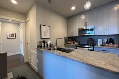 434 Mcgrath Highway #310
