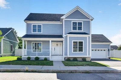 34 Senator Bolling Cir 1