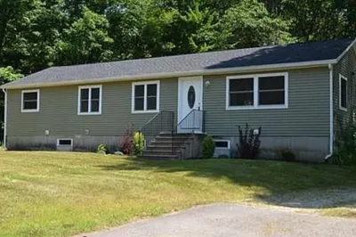 76 New Braintree Rd