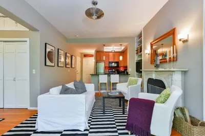 9 Holyoke St #3