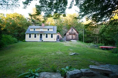 52 Asylum St