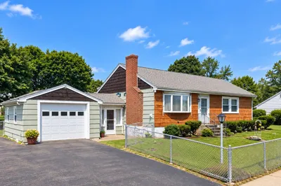 642 Rathbun St 1