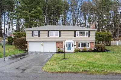 43 Lanewood Ave 1