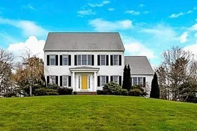 3 Edgewood Cir 1