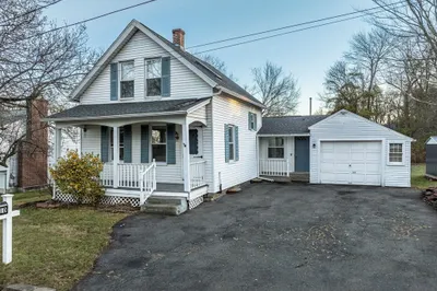 10 Kelsey St
