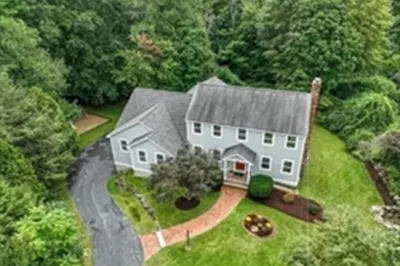 46 High St