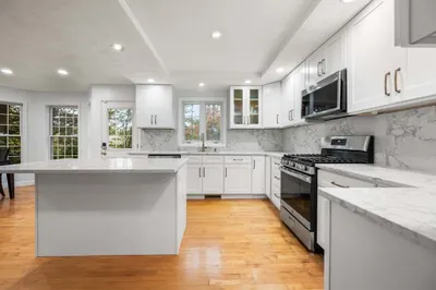 772 Main Street #2