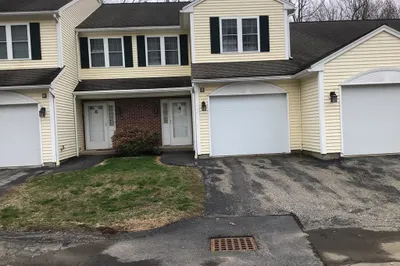 4 Village Way #4 1