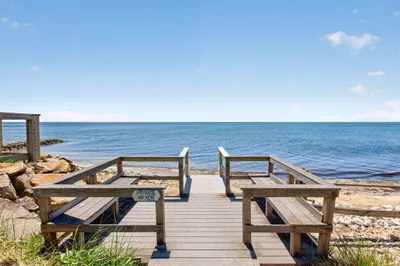 15 Beach Pine Rd 1