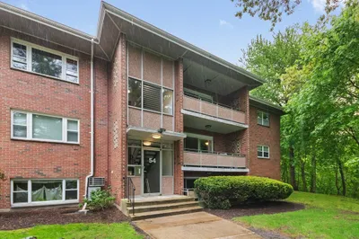 54 Jacqueline Road #7 1