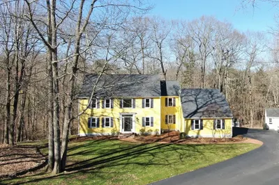 53 Grogan Path 1