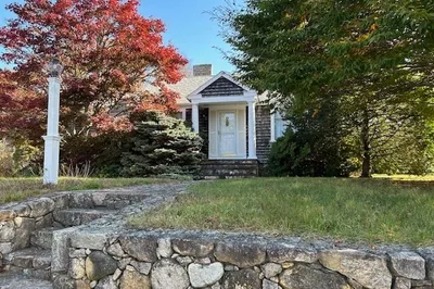 14 Connecticut Ave