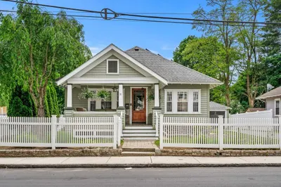 31 Sycamore St 1