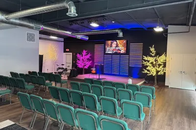 123 Centre Ave 1