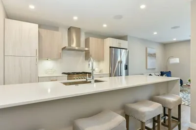 14-16 Newport St #3