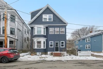 16 Henry St #Apt. 1