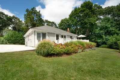 15 Priscilla Ave 1