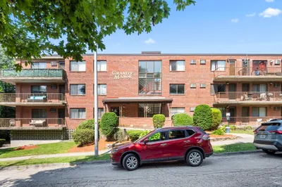 10 Rutledge St #2G 1
