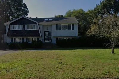 130 Roberts Avenue