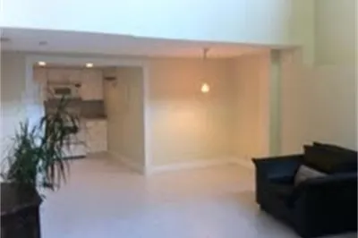 120 Commercial St #1-1 1