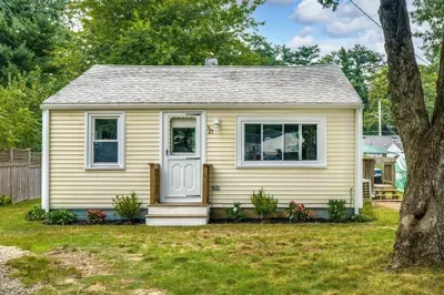 27 Cedar Dr