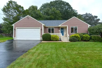 20 Eleanor Ln 1