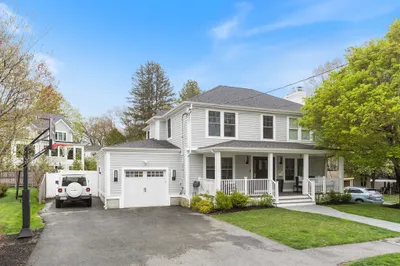 62 Beaufort Ave 1