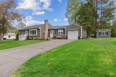 48 Green Hill Ave