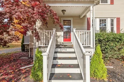 256 Pratt St